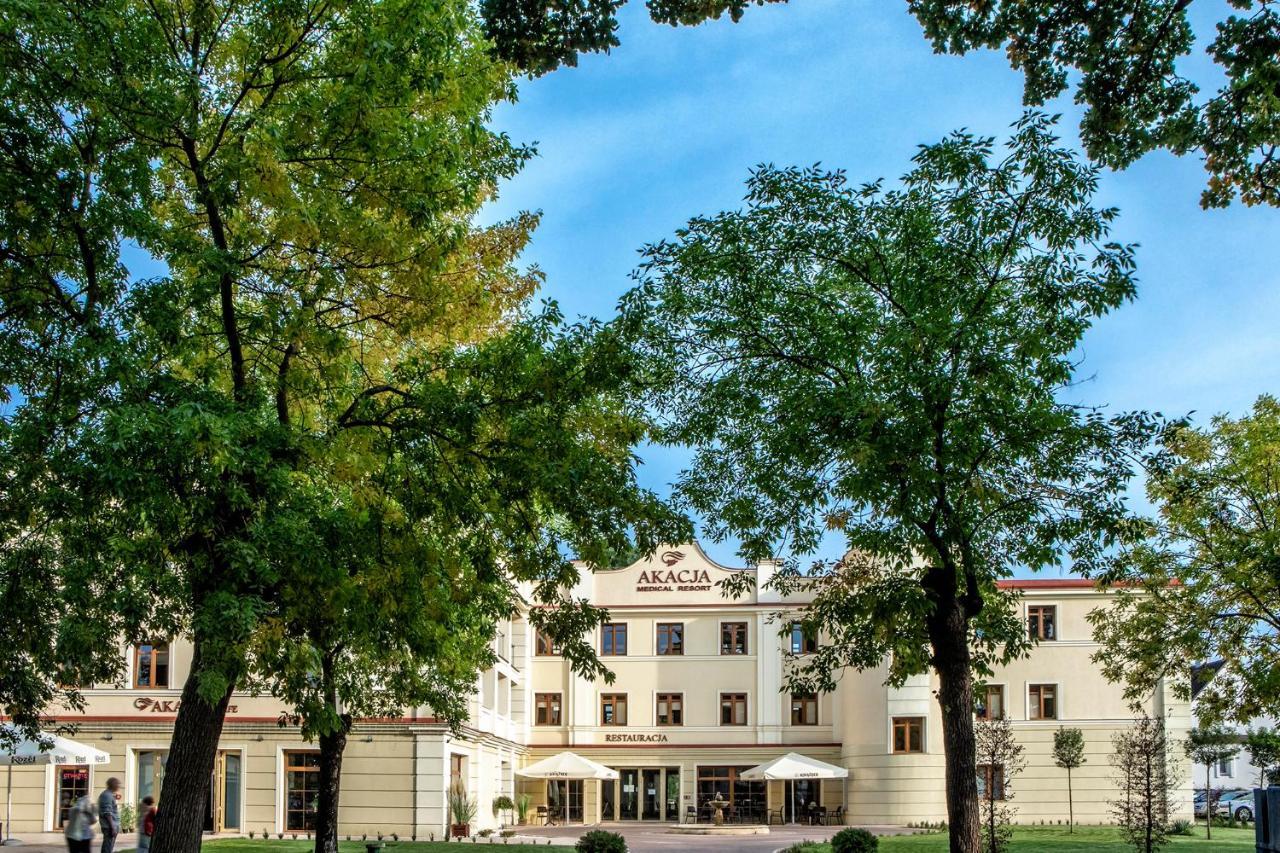 Akacja Medical Resort Цехоцинек Екстер'єр фото