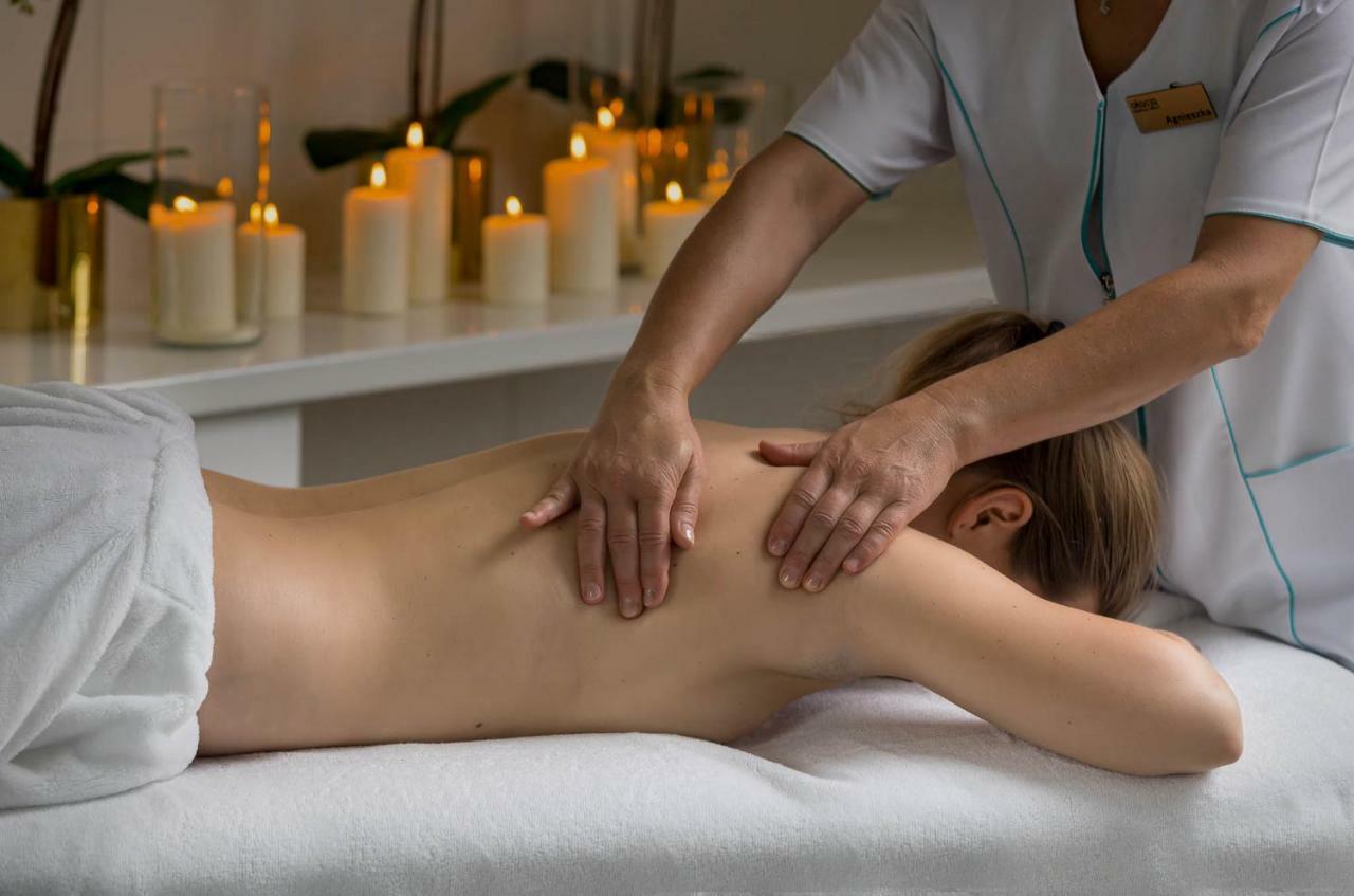 Akacja Medical Resort Цехоцинек Екстер'єр фото